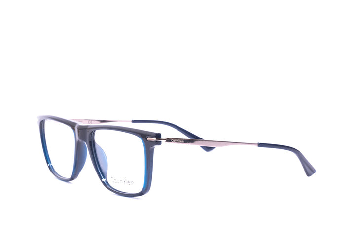 Spectacle